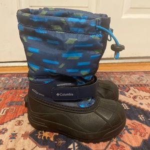 Columbia winter boots. Kids size 11. Waterproof